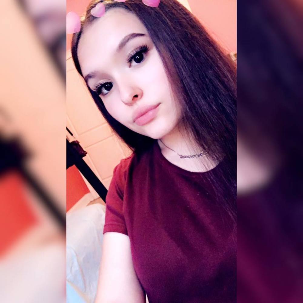 Meet your Posher, Hailey